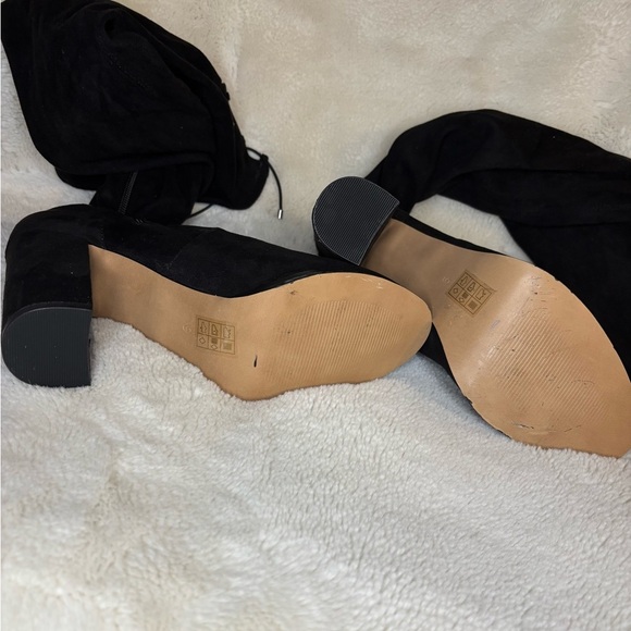 Black Suede Over-the-Knee Boots size 9 - Picture 5 of 6